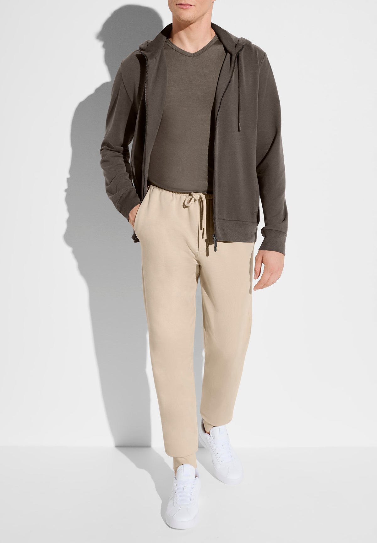 Pureness | T-Shirt kurzarm V-Ausschnitt aus Modal, Body Fit - walnut