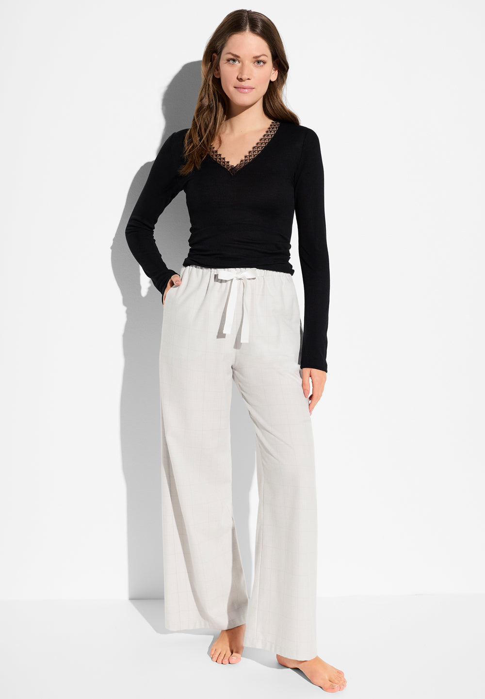 Wool & Silk | T-shirt manches longues, côte 2x2 avec dentelle cil - noir