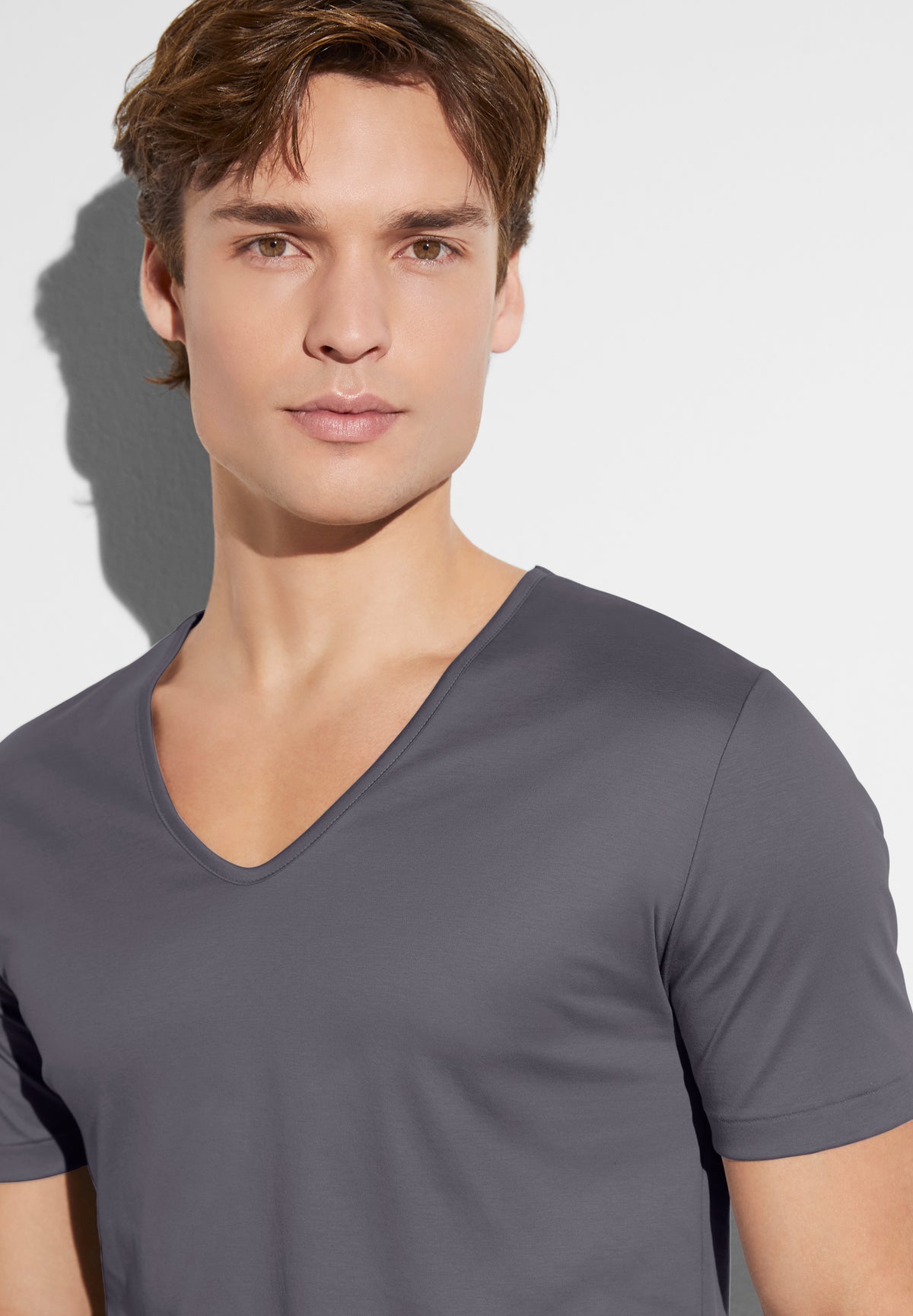 Sea Island | T-Shirt kurzarm V-Ausschnitt - dunkelgrau