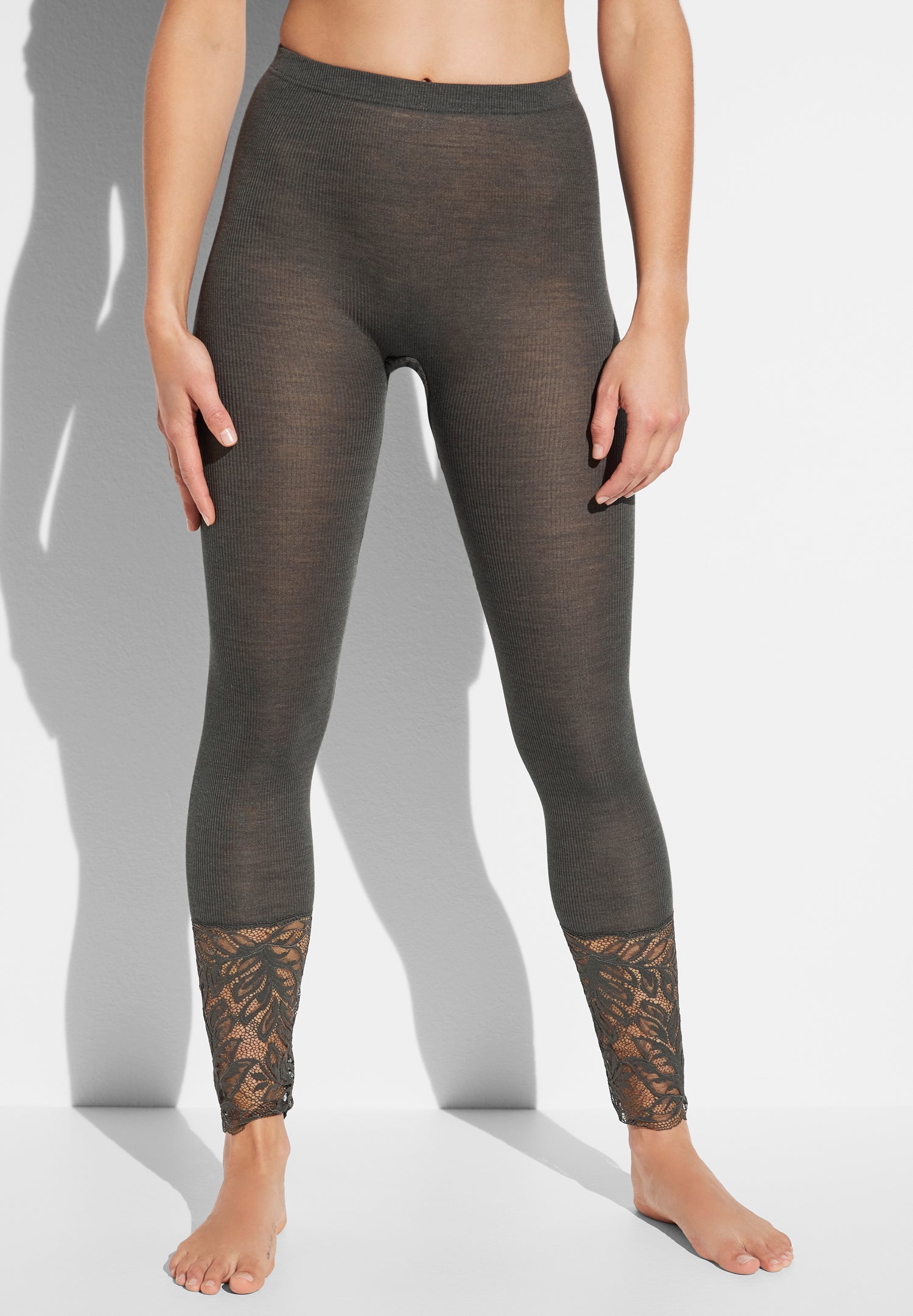 Glanz Designer Tights And Leggings Damen Glanz Leggings Wetlook