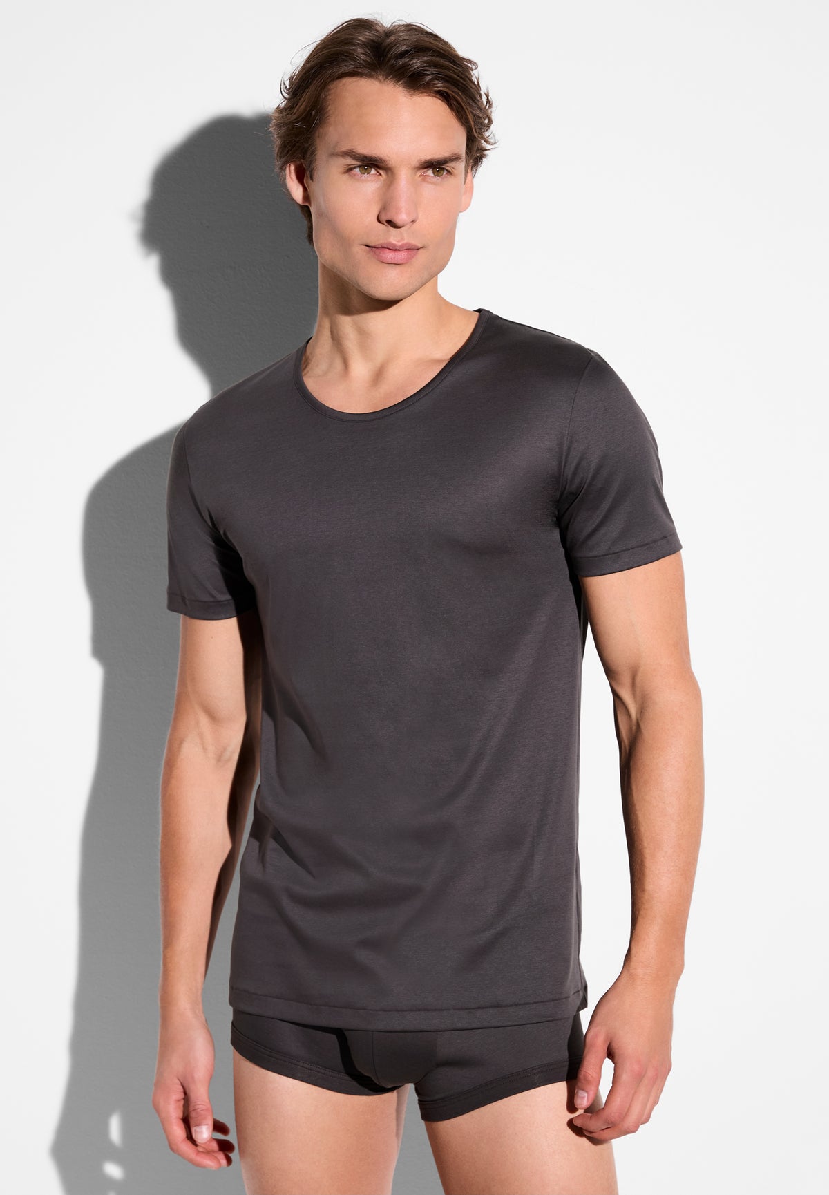Sea Island T-shirt short sleeve, round neck narrow collar