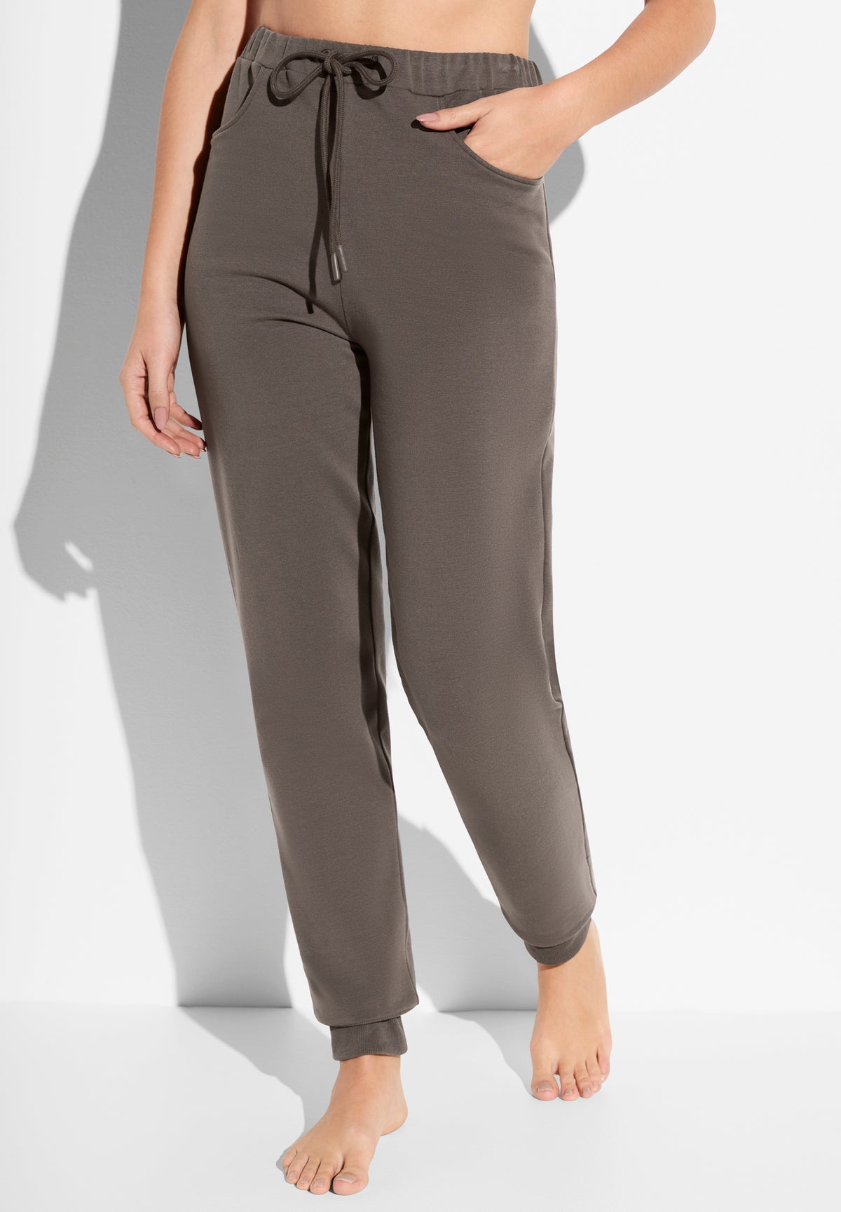 Winter Lounge | Hose lang mit Bündchen - chestnut
