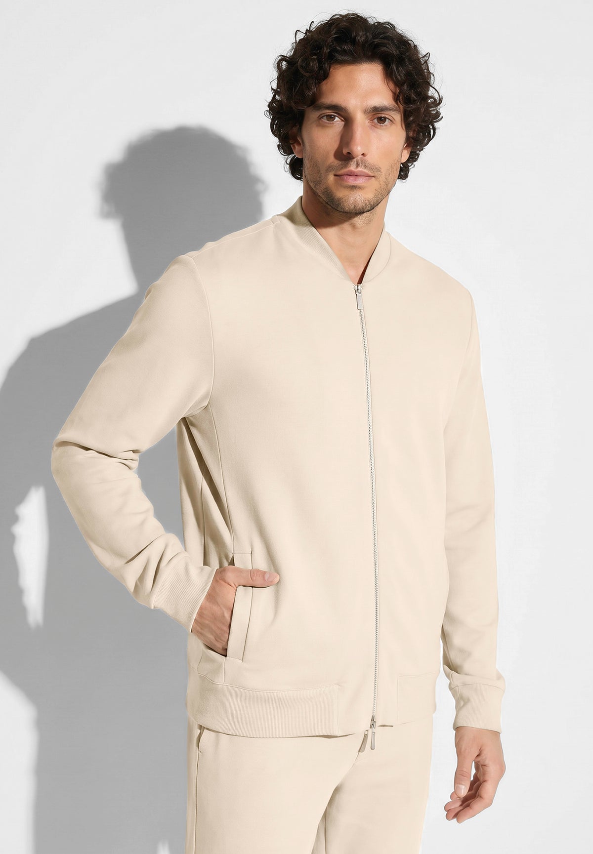 Winter Lounge | Jacke mit Baseballkragen - beige