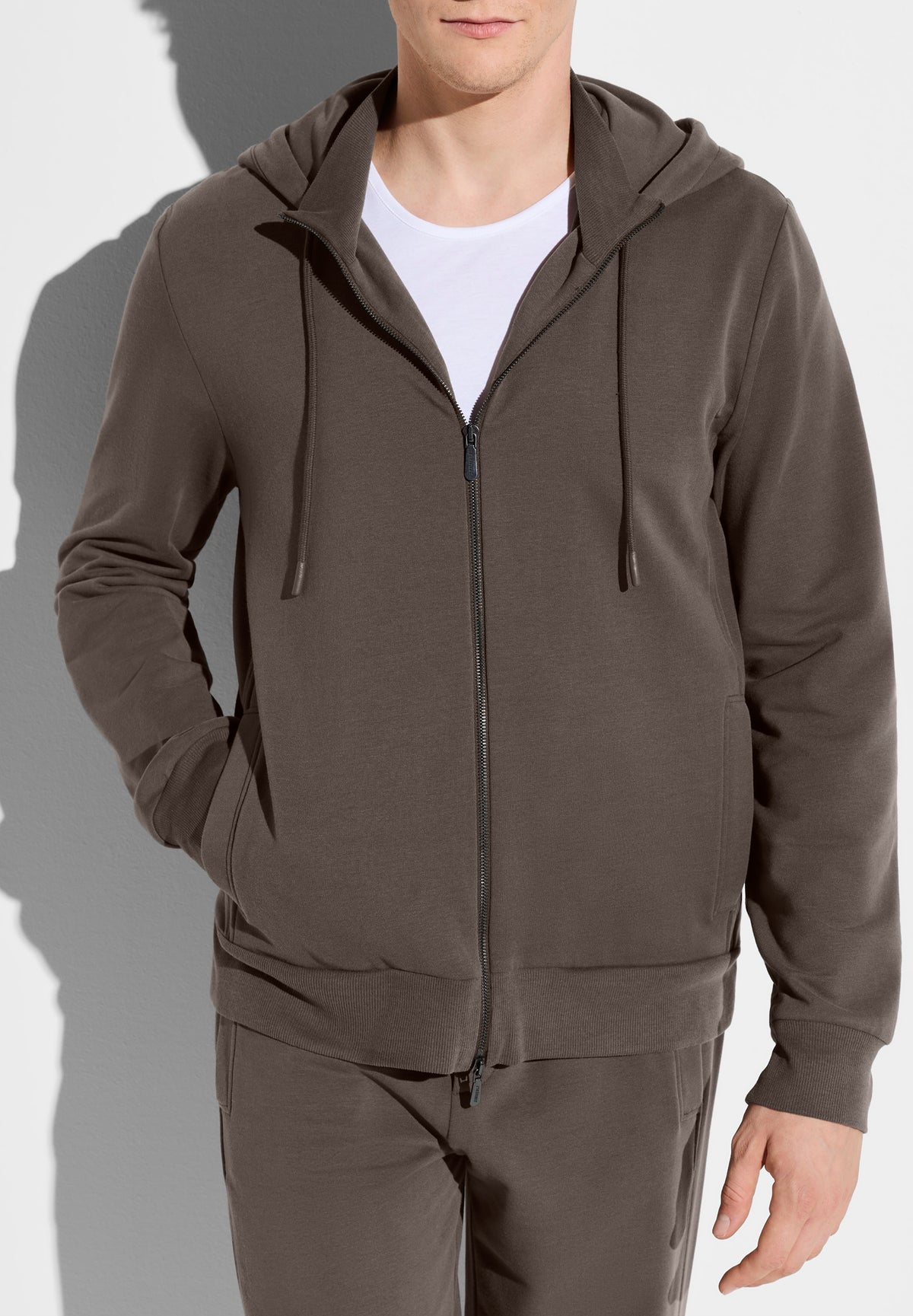 Winter Lounge | Hoodie Jacket - chestnut