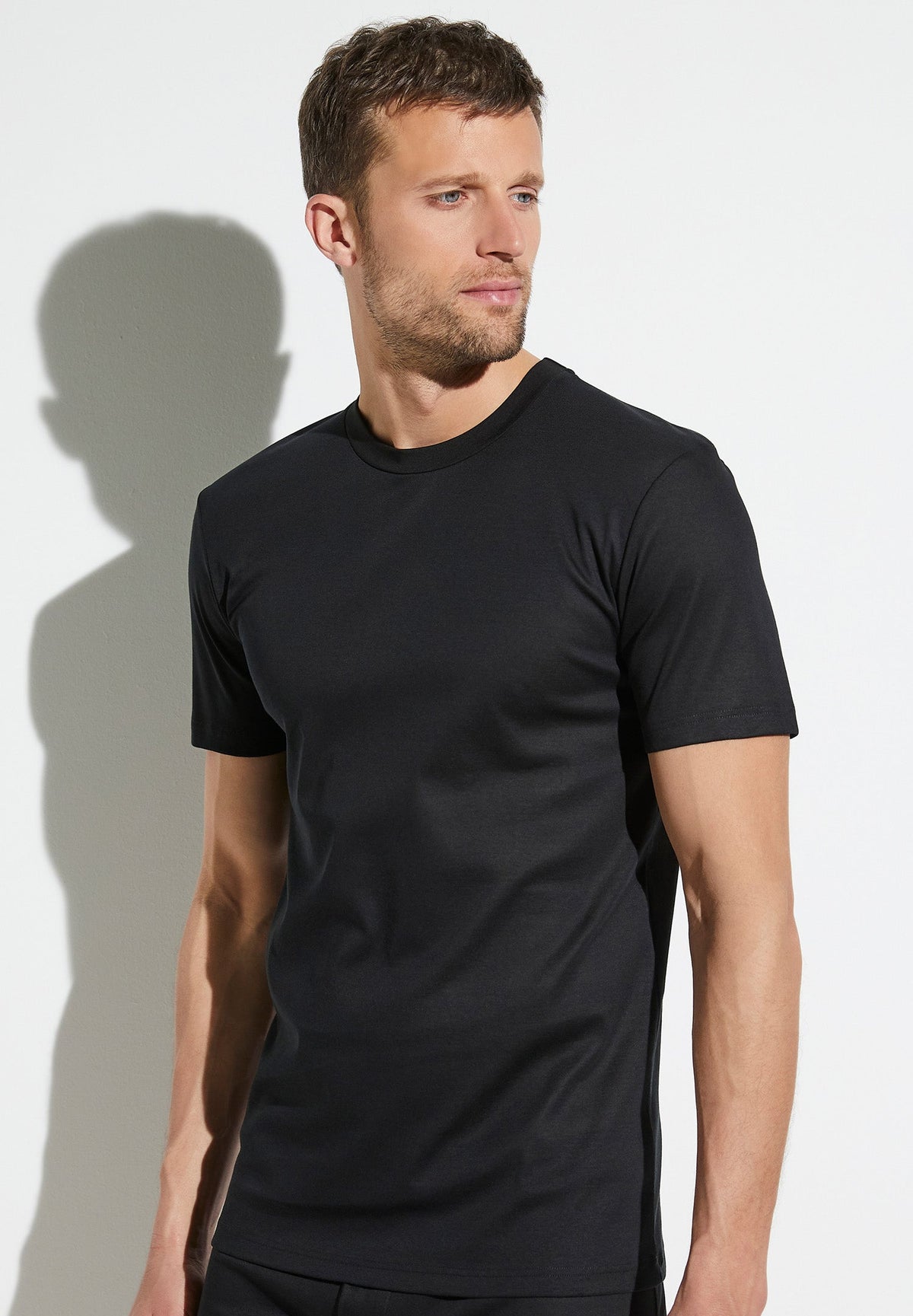 Business Class | T-Shirt kurzarm - black