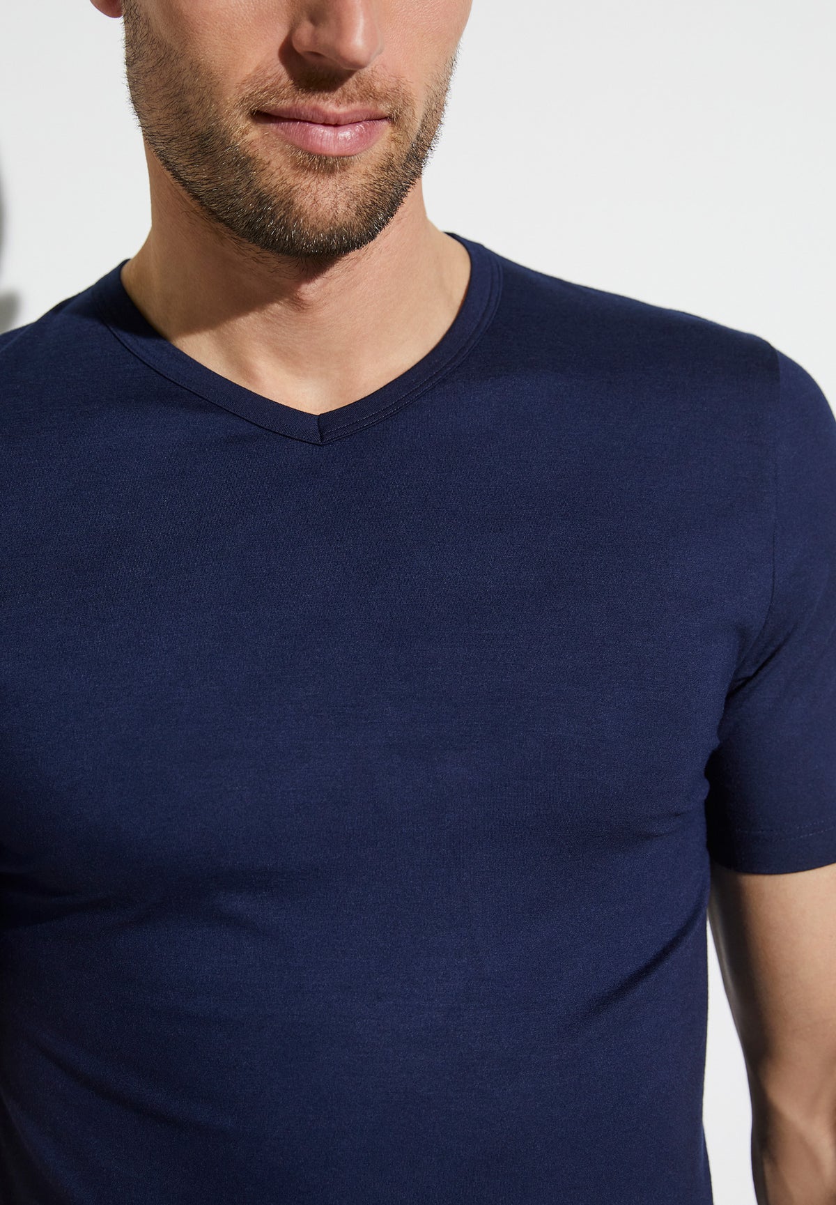 Pureness | T-Shirt Short Sleeve V-Neck - navy