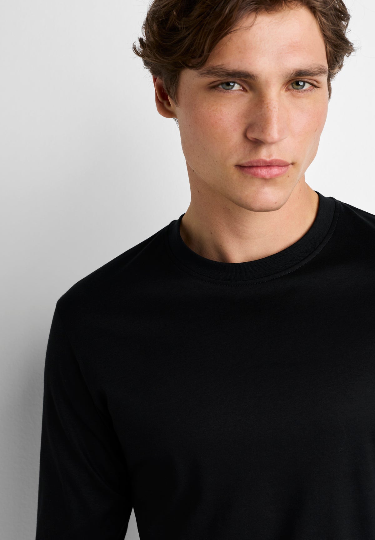 Sea Island | T-shirt long sleeve, Swissmade Ready-to-Wear for men - black