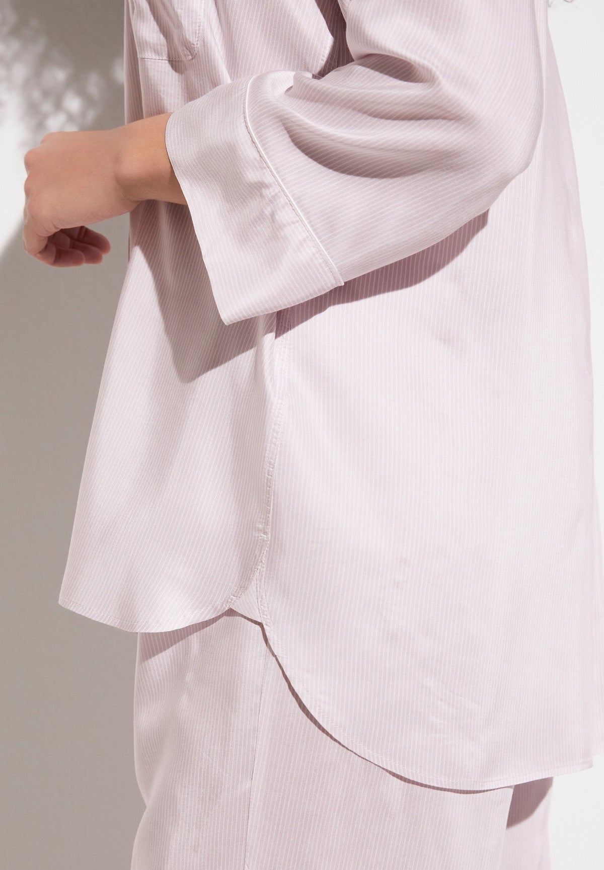 Feminine Stripes | Pyjama Cropped 3/4 Sleeve - lilac stripes