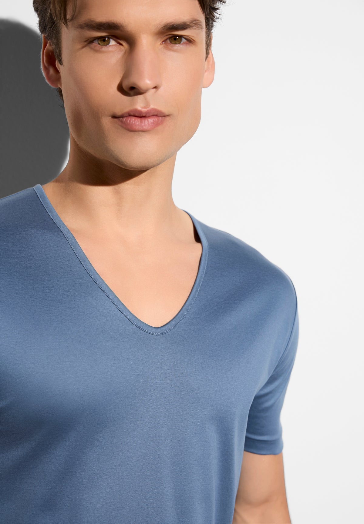 Sea Island | T-Shirt short sleeve V-neck - blue horizon